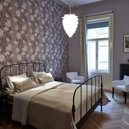 Apartment In Vi. - Terezvaros *